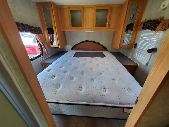 BCS Road-Runner RV Park Picture 9