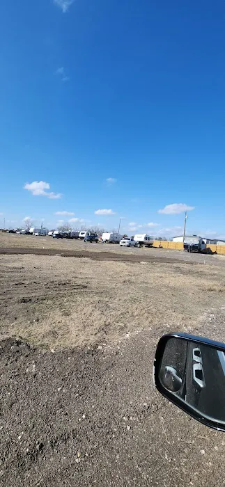 Lily RV Park Picture 2