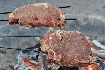 How to Cook Steak Over a Campfire: A Step-by-Step Guide for Perfect Results