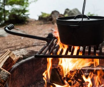 How to Use Campfire Heat to Cook in a Dutch Oven Like a Pro