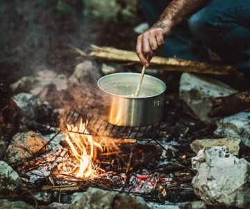 Campfire Cooking for Beginners: Easy Meals and Tips for Success