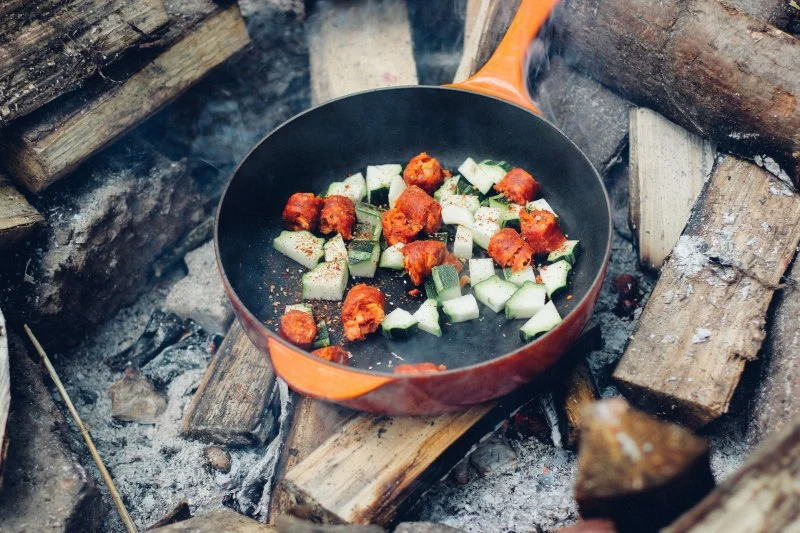 How to Use Campfire Heat to Cook Dinner