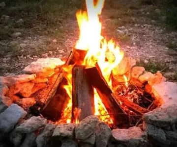 How to Use Campfire Heat to Stay Warm During Cold Nights: Expert Tips