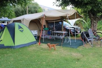 How to Set Up a Campsite for Group Camping