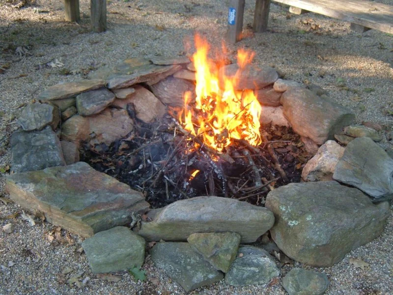 How to Build a Campfire Ring from Stones – A Step-by-Step Guide