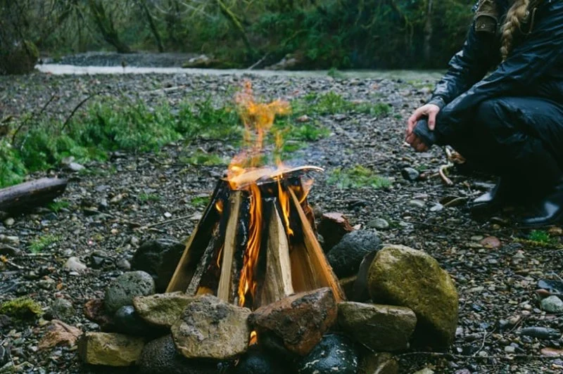 How to Build a Campfire in the Rain: Expert Tips for Campers