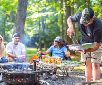 How to Build a Campfire for Cooking and Warmth | Essential Tips for Campers