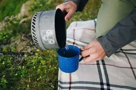 How to Filter and Purify Water While Camping – Essential Tips for Clean Water