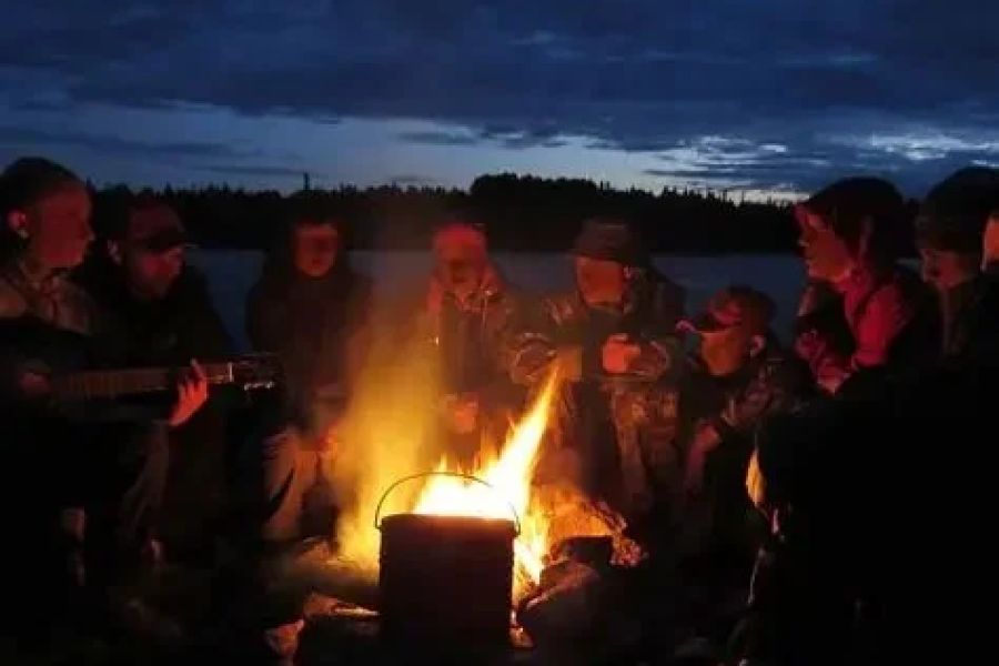 How to Plan a Camping Trip With Friends Like a Pro