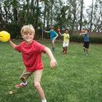 Best Outdoor Games to Play While Camping for Families and Friends