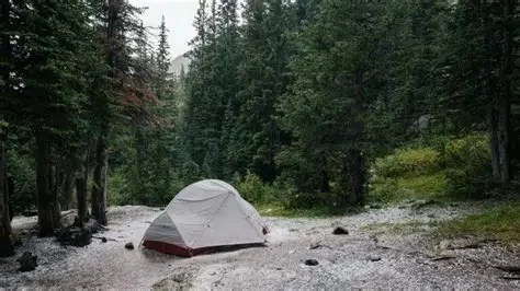 How to Prepare for Unexpected Weather Changes While Camping