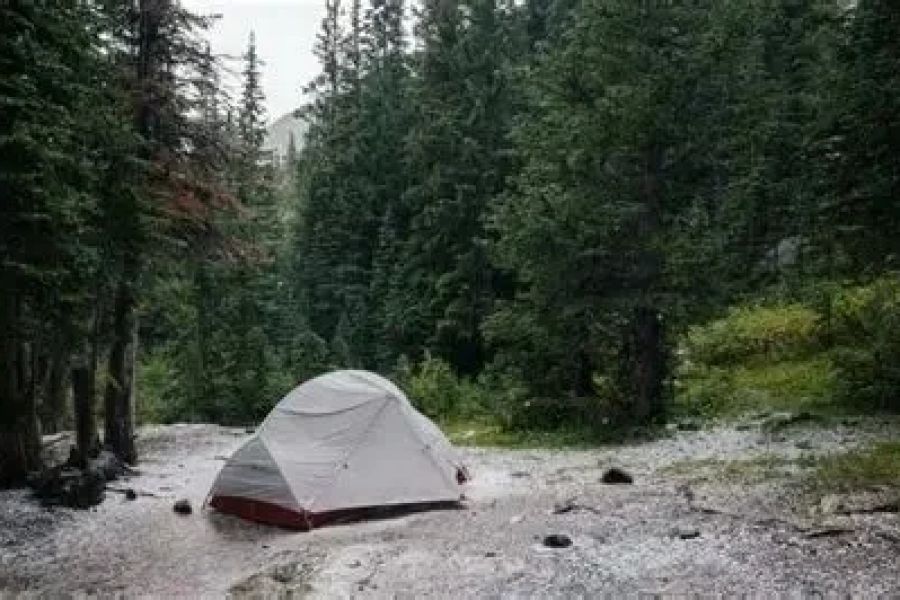 How to Prepare for Unexpected Weather Changes While Camping