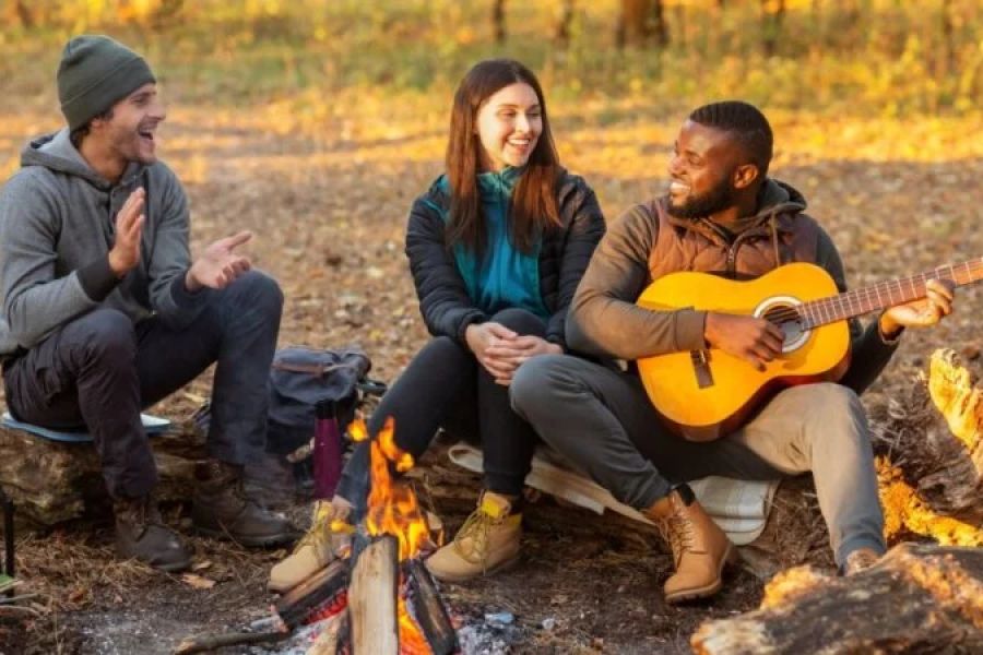How to Use Campfire Songs to Set the Perfect Mood for Every Occasion