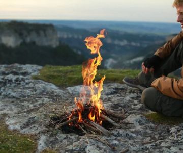 How to Build a Campfire for Long Trips