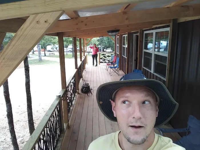 Wildoaks Campground and roadside cafe Picture 1