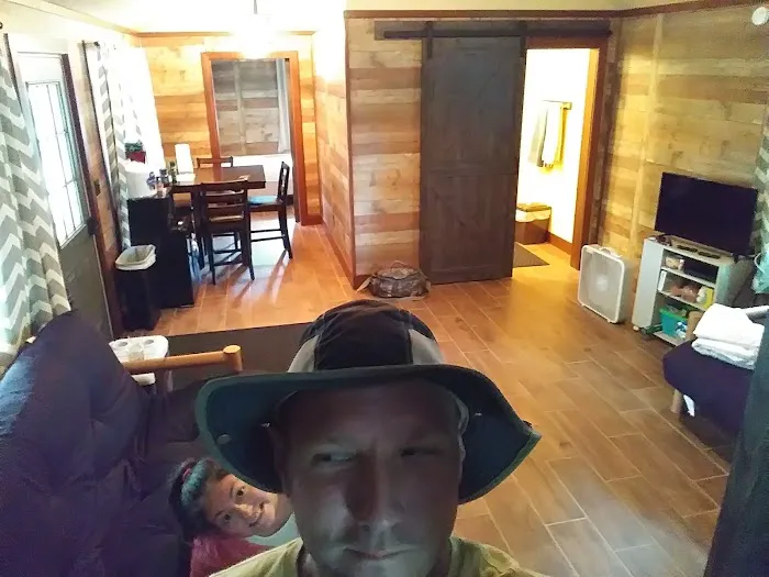 Wildoaks Campground and roadside cafe Picture 9