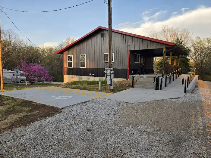 Caravan RV Picture 2