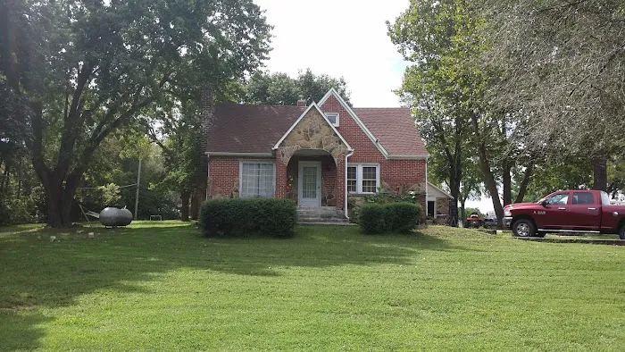 Cook's RV Motor Park Picture 1