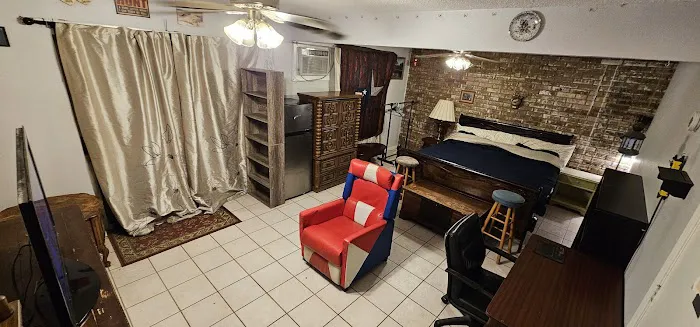 Everfree Shire Ranch Picture 3