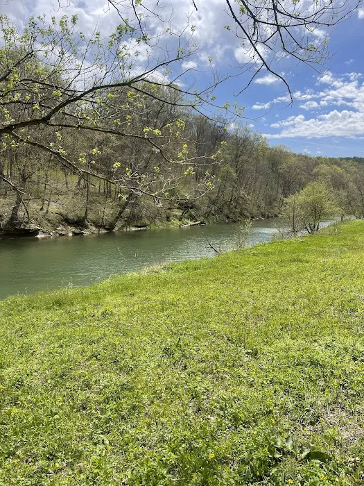 Pigeon Hole Camping and Fishing Picture 8