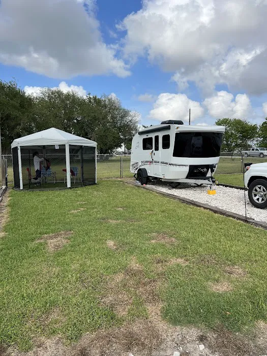 Country Aire RV Park Picture 1