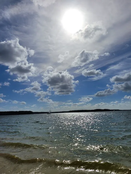 Henderson Point Campground Picture 8