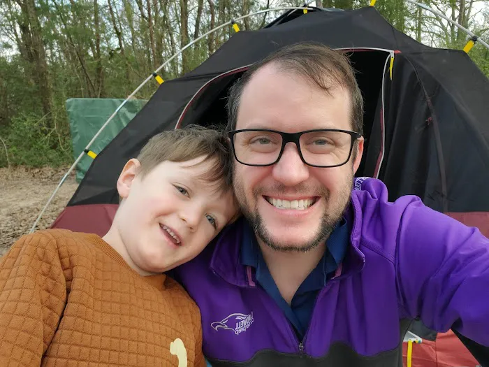 LoMo's Camping Retreat Picture 5