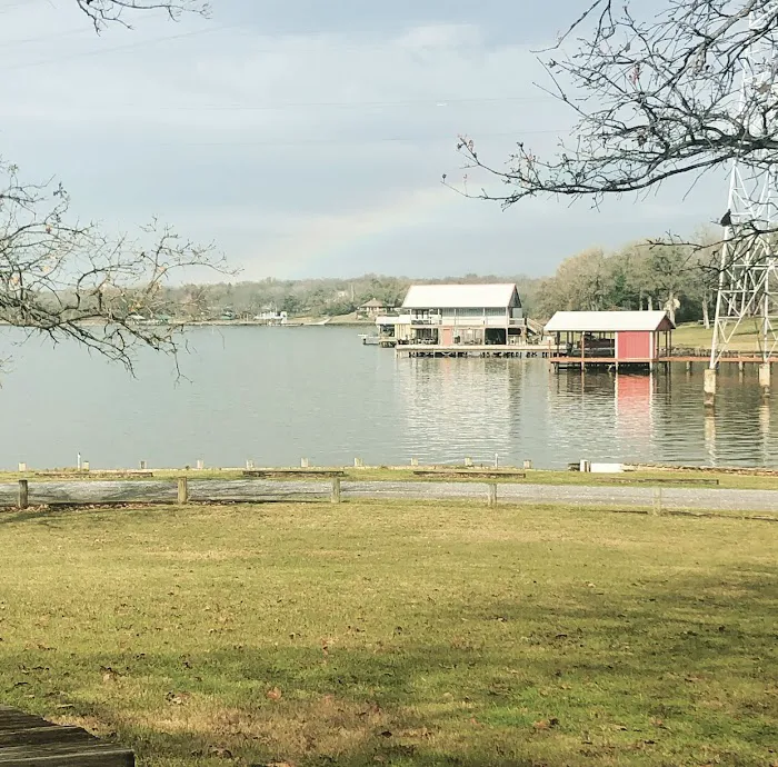 Lake Limestone Campground & Marina Picture 8