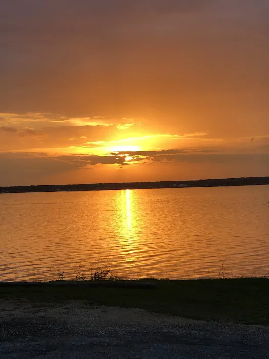 Lake Limestone Campground & Marina Picture 1