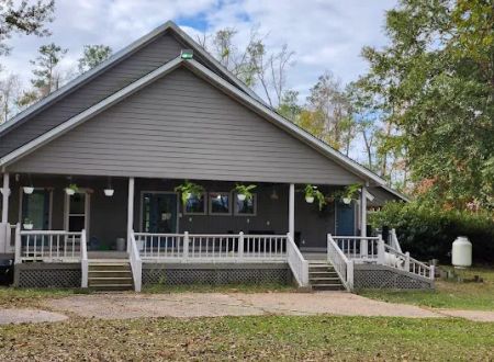 Snow White Sanctuary - Campground