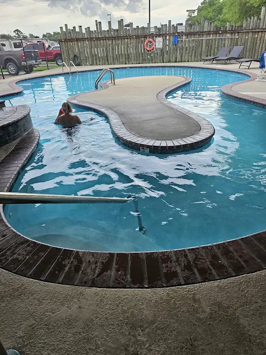 Beyonder camp ground Picture 2