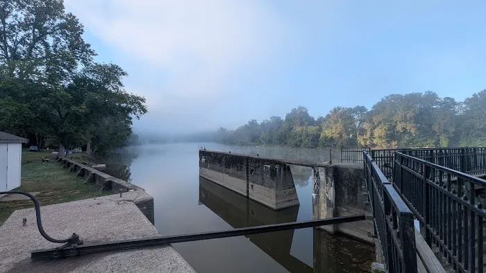 Luke Chute Campground Picture 4