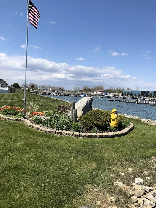 Northport Condominium Campground Picture 4