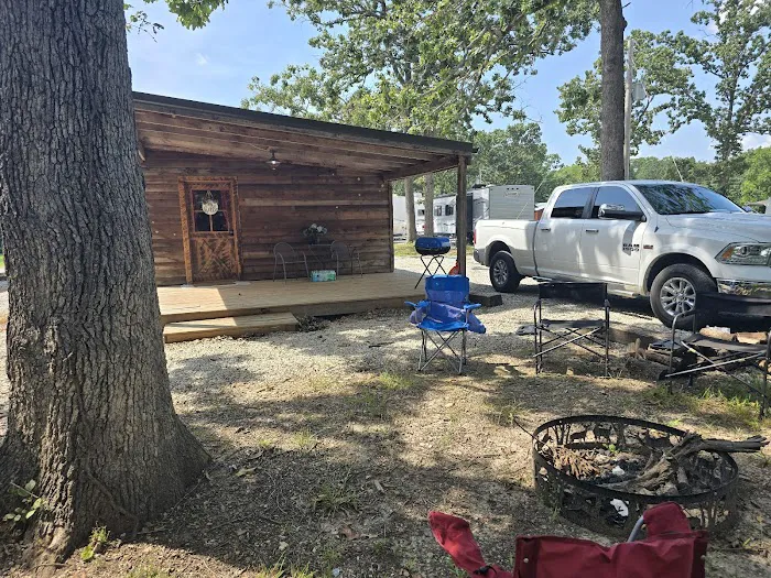 Driftwood Resort Picture 4