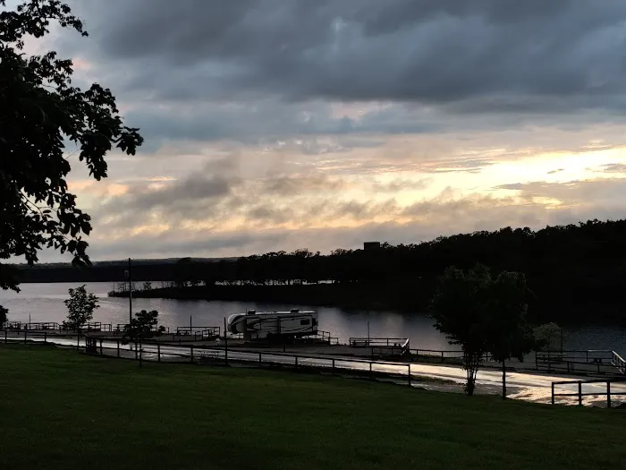 DamSite Campground, COE Picture 1