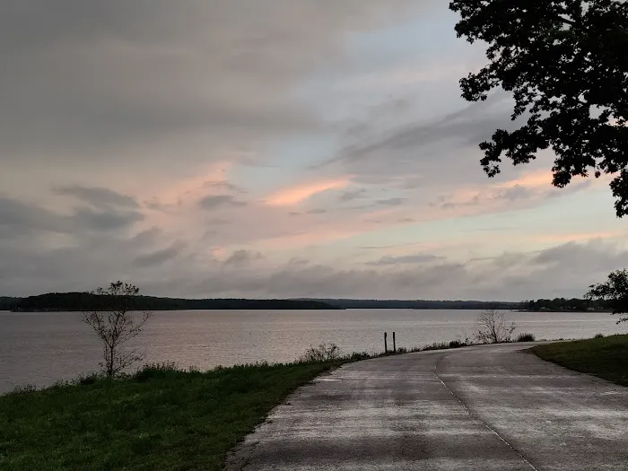 DamSite Campground, COE Picture 3