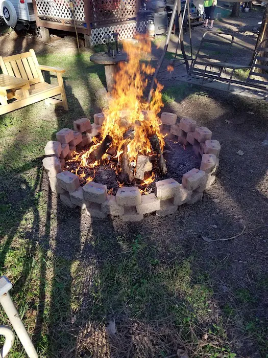 Bent Trout Lake Campground Picture 4