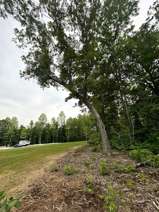 2 Lakes RV Resort Picture 1