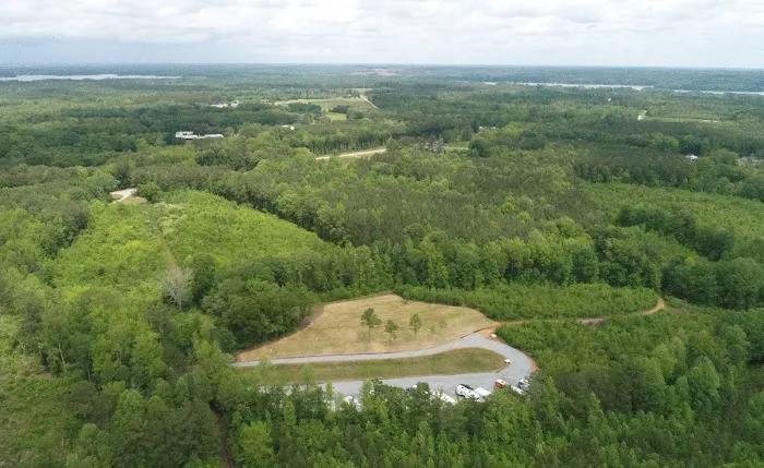 2 Lakes RV Resort Picture 8