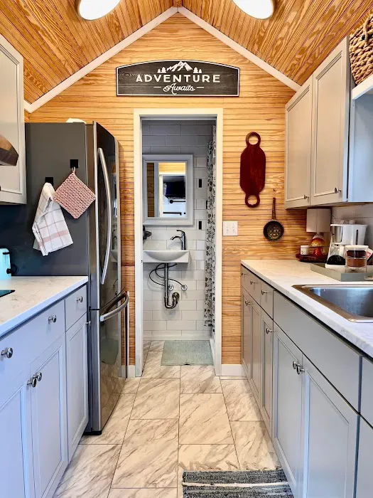 Evelyn’s Island Picture 8