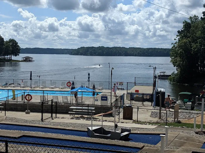 Lake Gaston Americamps Picture 4