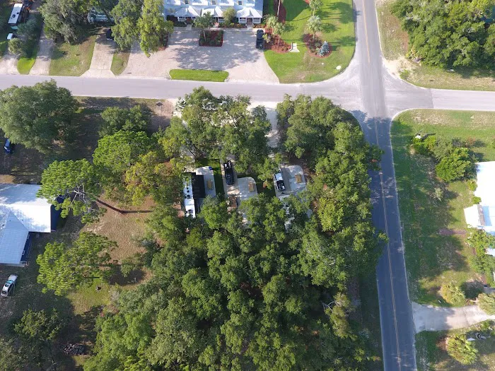 Big Z RV Resort Picture 6