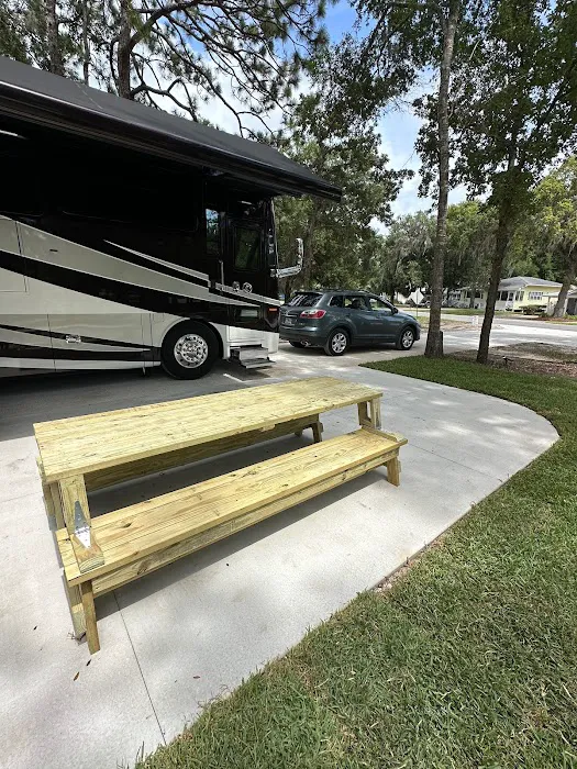 Big Z RV Resort Picture 8