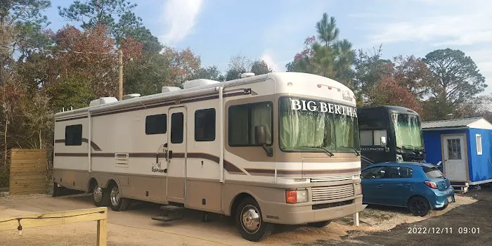 FloridaBlueSky Campground Picture 2