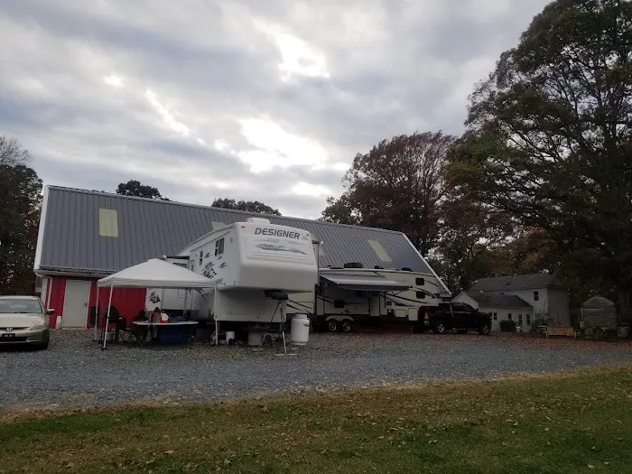 James River RV Rest Picture 8