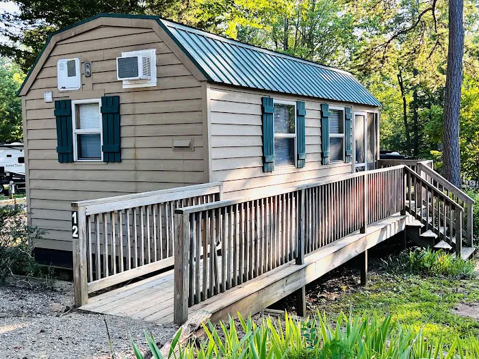 Cozy Acres Family Campground Picture 6