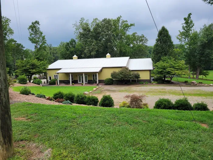 Cozy Acres Family Campground Picture 2