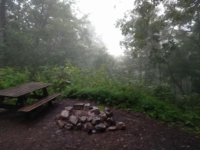 Kirkridge Shelter Picture 5