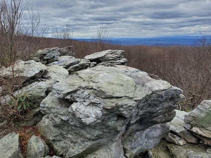 Kirkridge Shelter Picture 6