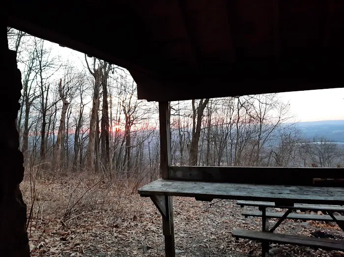 Kirkridge Shelter Picture 4